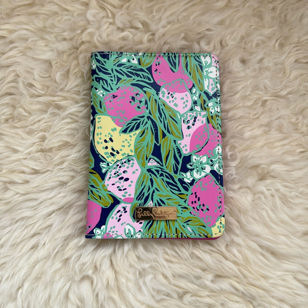 Lilly Pulitzer passport cover